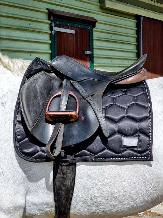 Competition Black Luxury Set