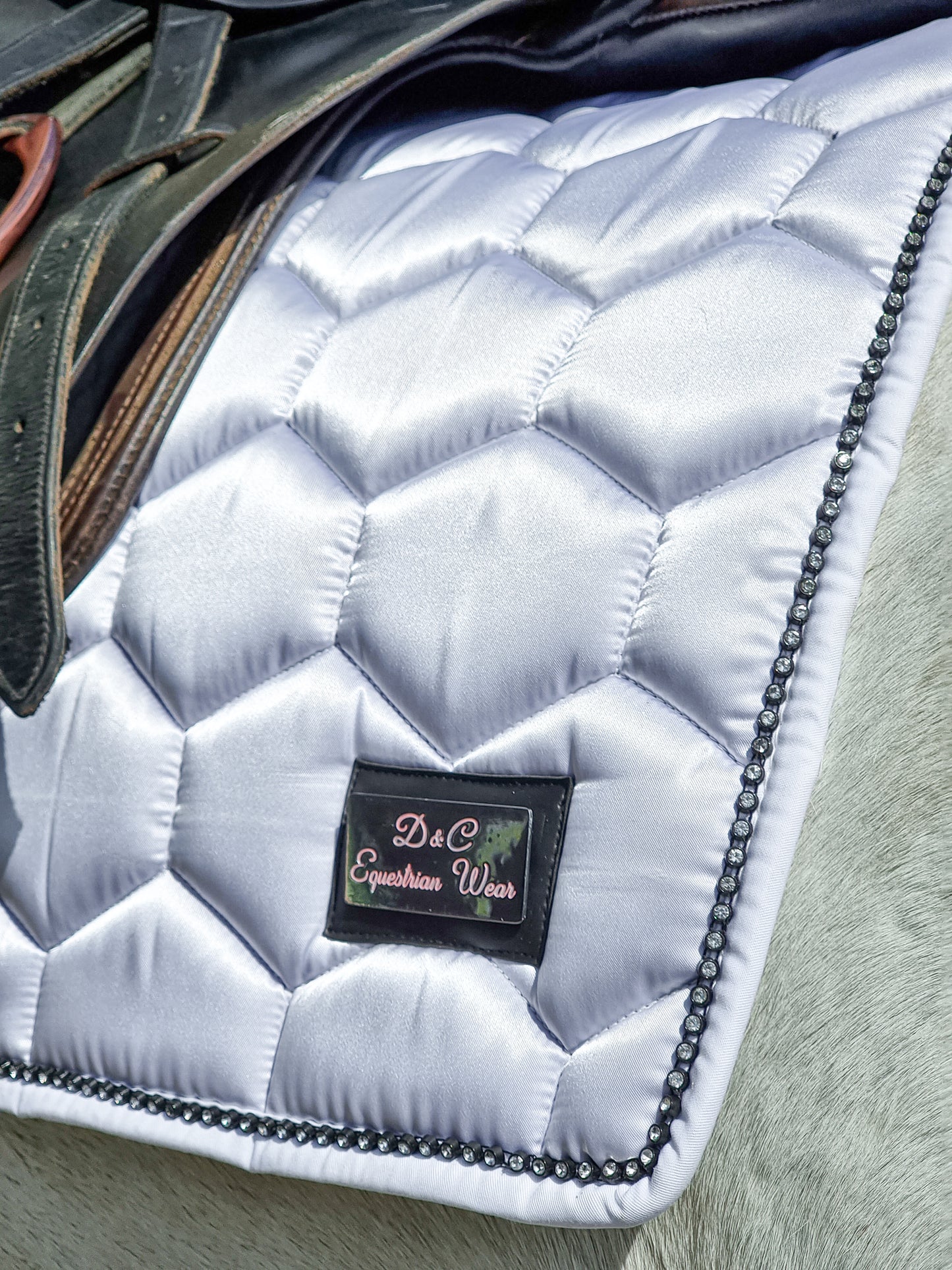 Competition White Luxury Set